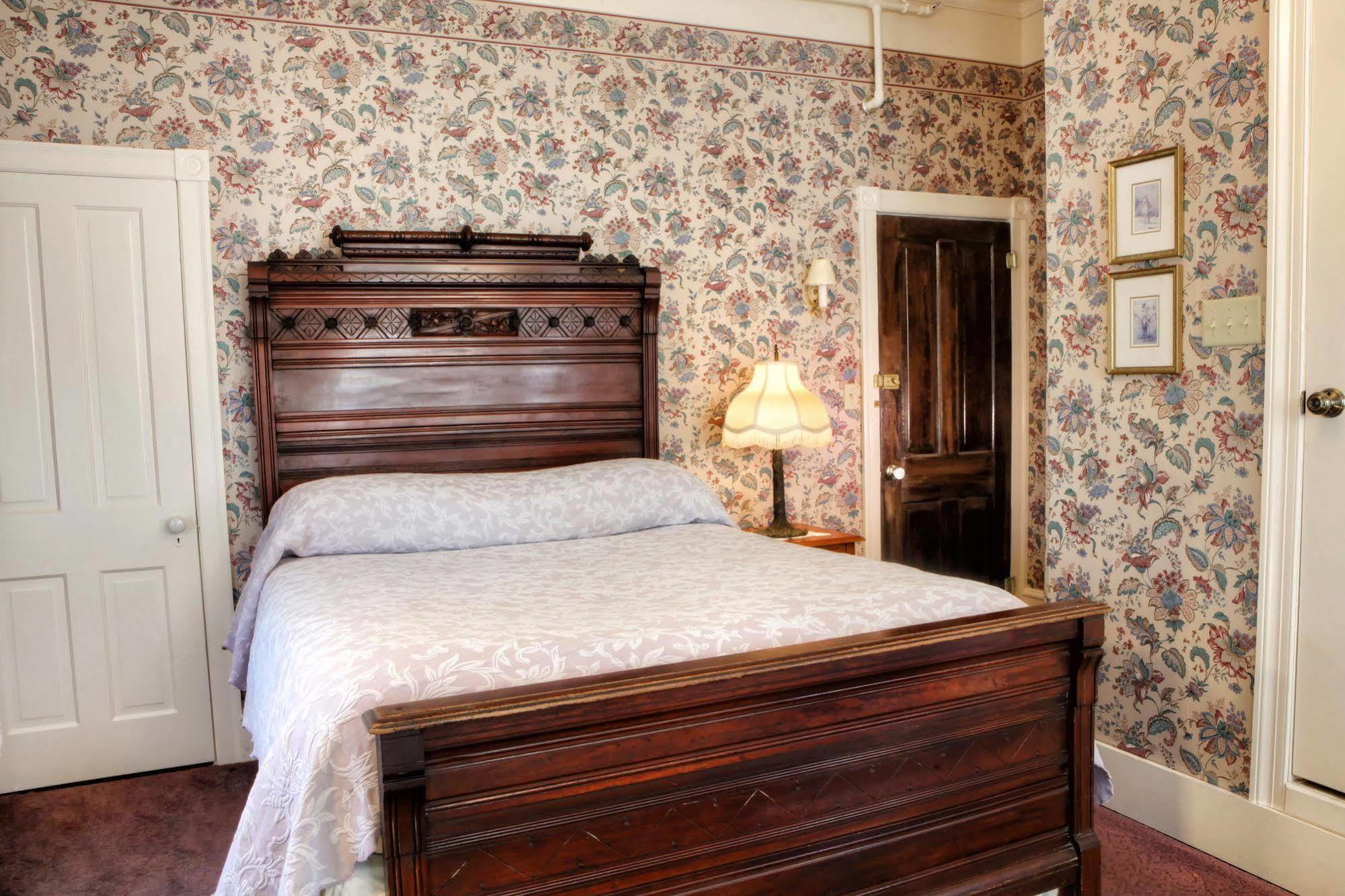 Wilbraham Mansion Hotel Cape May Buitenkant foto